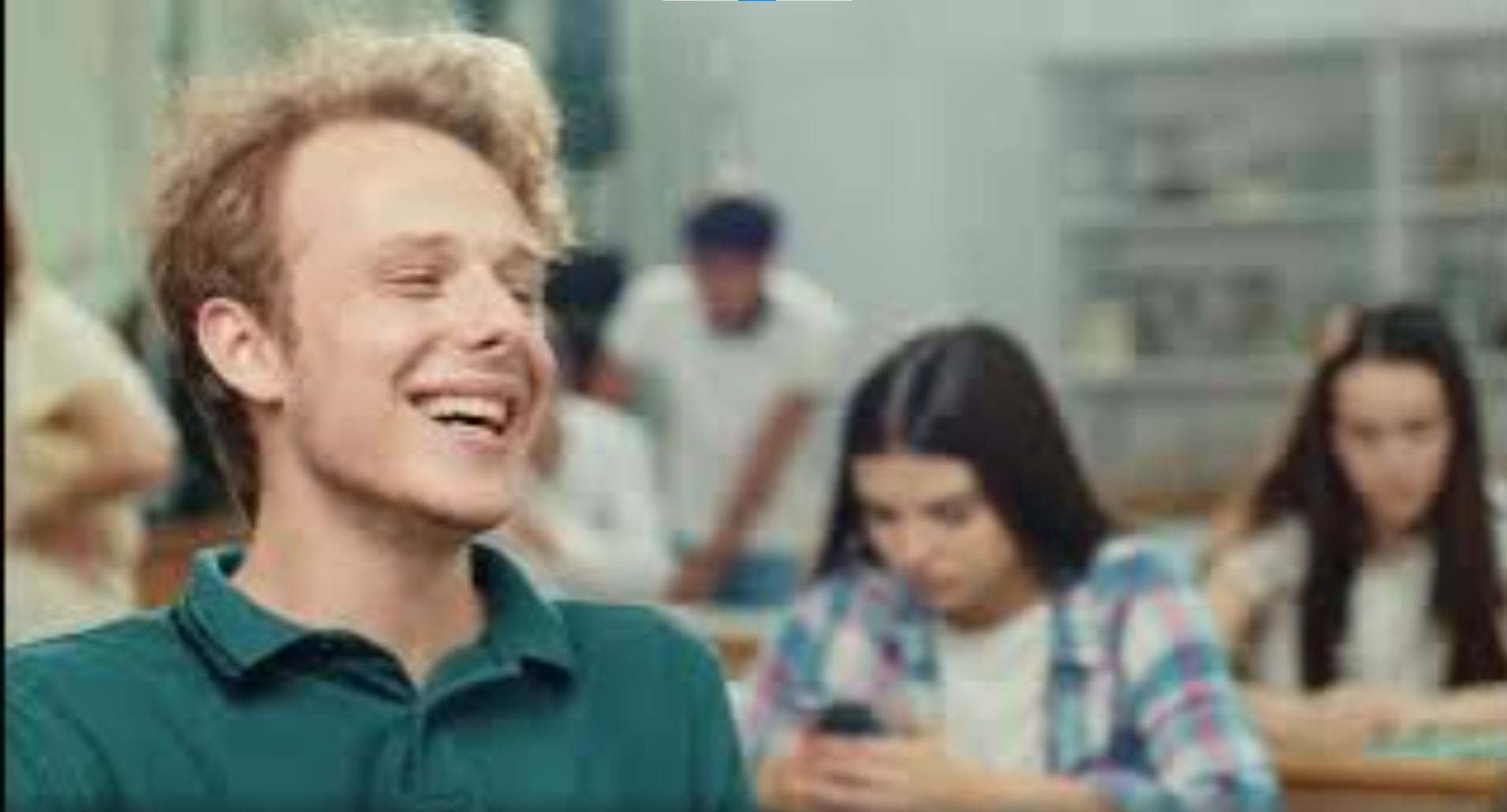 Analizează bine înainte de a distribui ceva online